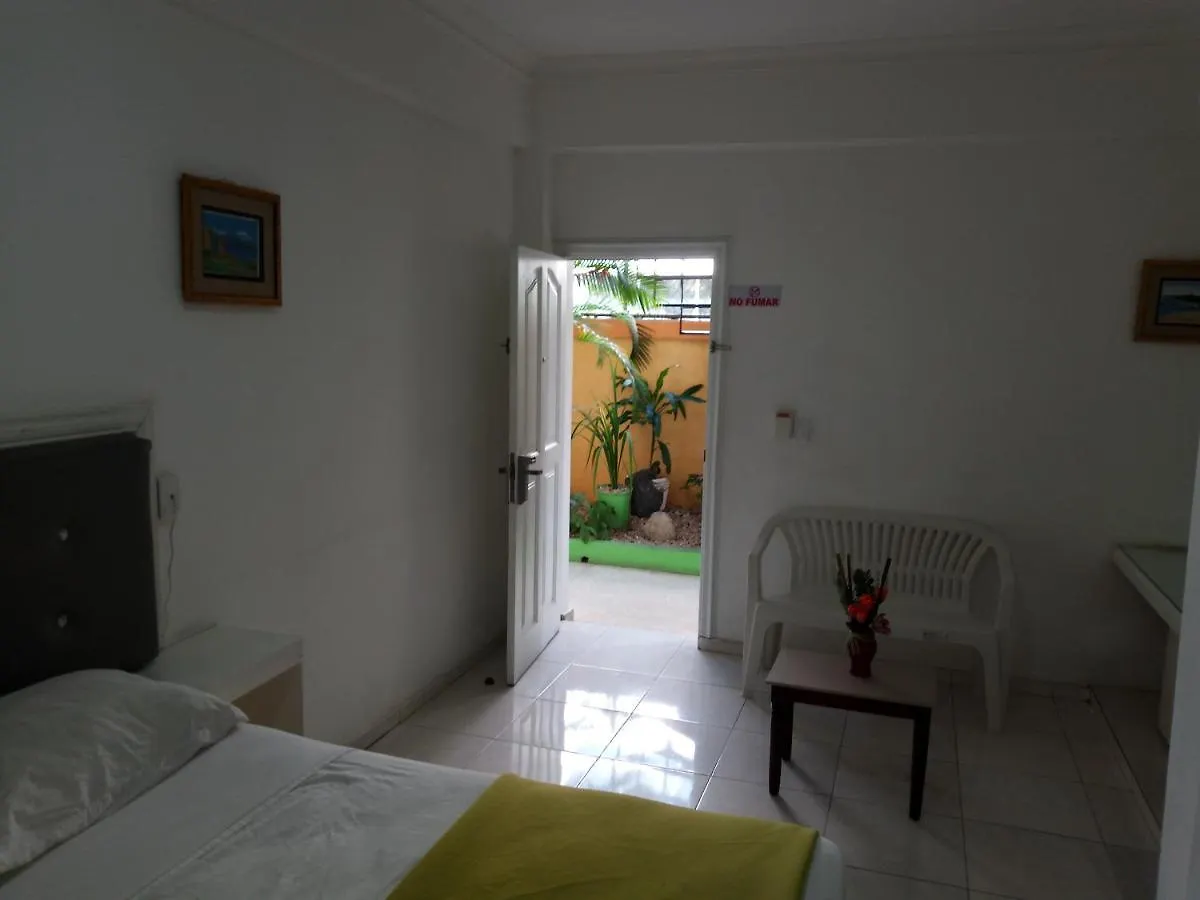 Royal Palace Hotel Saint-Domingue
